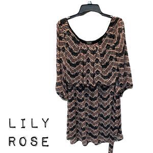 Lily Rose Chevron long sleeve estilo stretchy waist size L dress